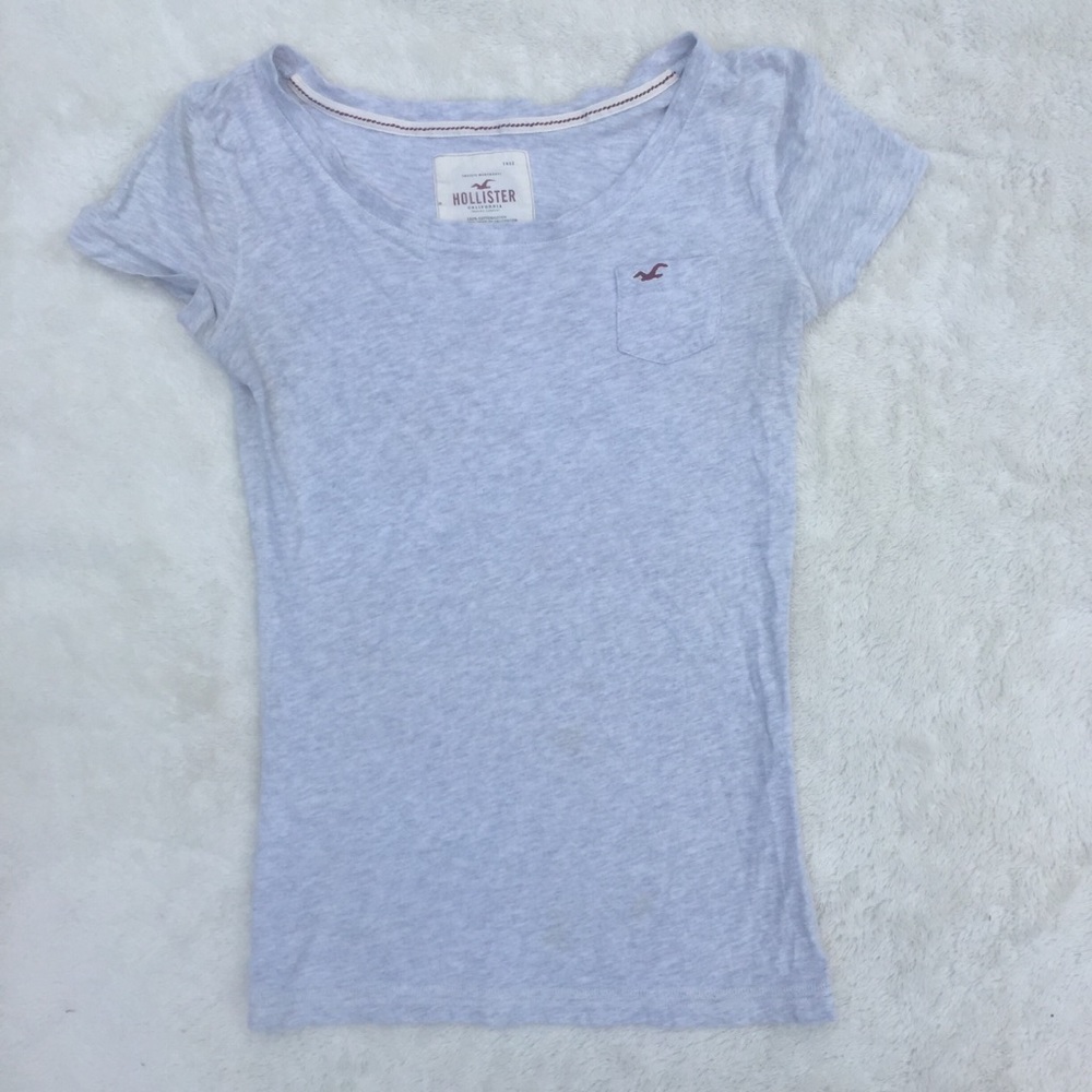 SOLD: Hollister Shirt